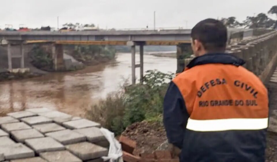 temporais-colocam-mais-de-700-cidades-na-regiao-sul-em-alerta-vermelho