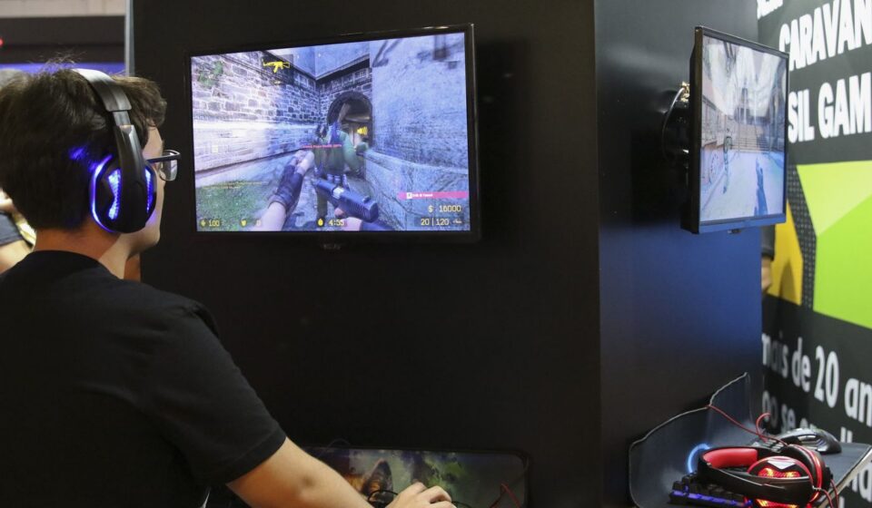 gamelab-reune-professores-para-uso-de-jogos-na-educacao-em-salvador