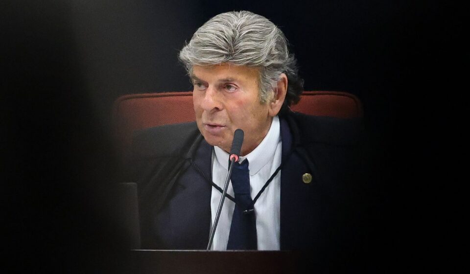 fux-pede-a-senado-posicao-sobre-acessos-de-vorcaro-e-esposa-de-moraes