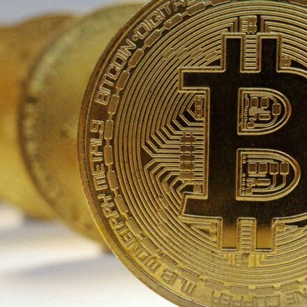 bc-amplia-controle-sobre-criptomoedas-e-mira-carteiras-proprias