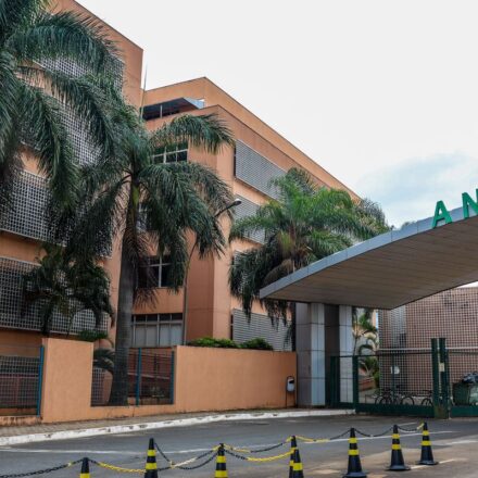 anvisa-alerta-para-venda-irregular-de-tirzepatida-em-po-na-internet