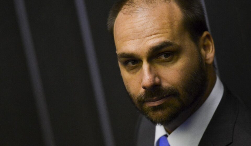 stf-condena-eduardo-bolsonaro-por-difamar-deputada-tabata-amaral