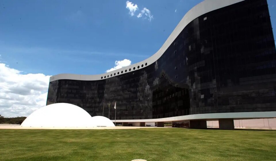 presidente-do-tse-diz-que-90%-das-urnas-estao-prontas-para-as-eleicoes