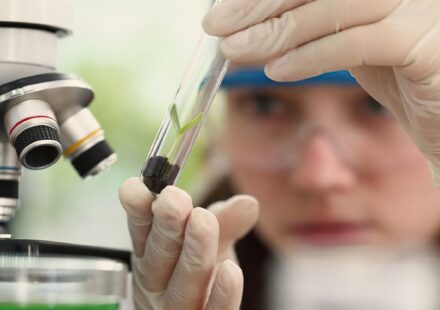 imersao-cientifica-leva-alunas-e-professoras-a-centros-tecnologicos