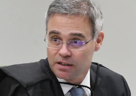 mendonca-vota-para-manter-decisao-de-retirar-posts-de-nossa-senhora
