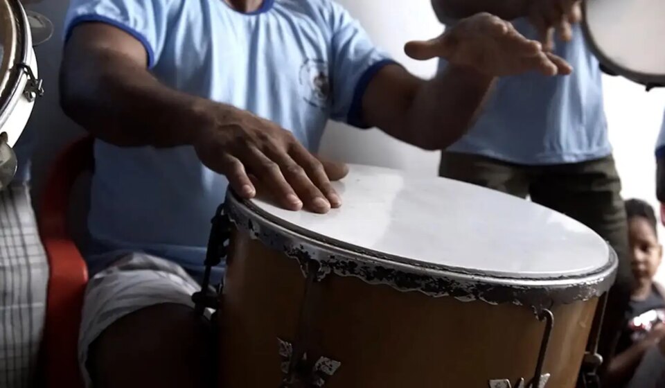 musicoterapia-usa-recursos-sonoros-em-processo-terapeutico