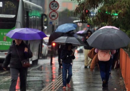 fim-de-semana-de-eleicao-tera-chuvas-fortes-no-estado-de-sao-paulo