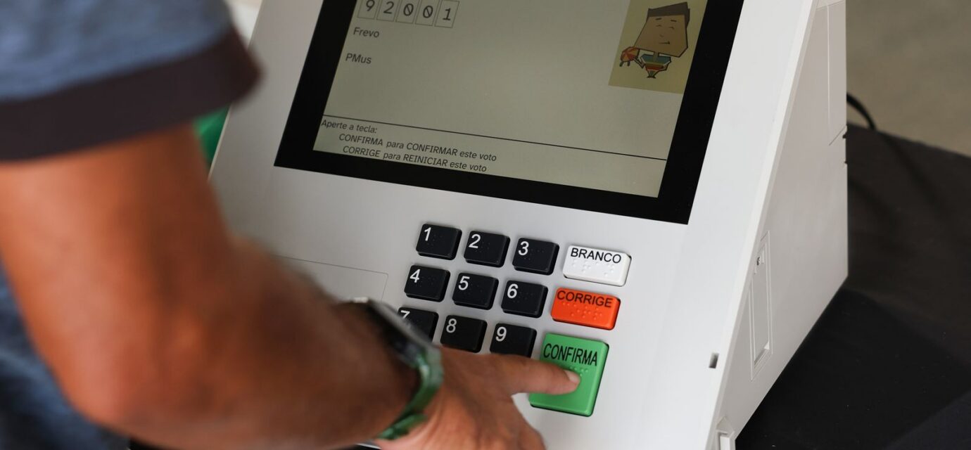 o-que-acontece-se-eu-nao-votar?-saiba-como-justificar-e-evite-multas