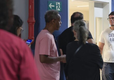 eleitores-tem-ate-as-17h-para-escolher-candidatos