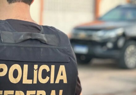 pf-investiga-uso-de-broches-com-camera-para-gravar-votos