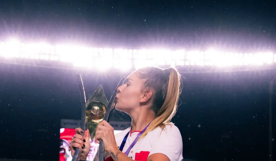 campea-do-brasileirao,-carol-gil-e-convocada-para-amistosos-da-selecao