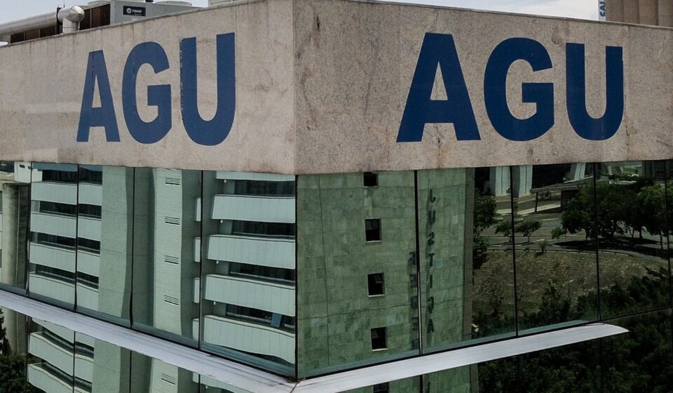 agu-pede-a-fux-que-aguarde-pgr-e-mantenha-proibicao-das-bets-no-pais