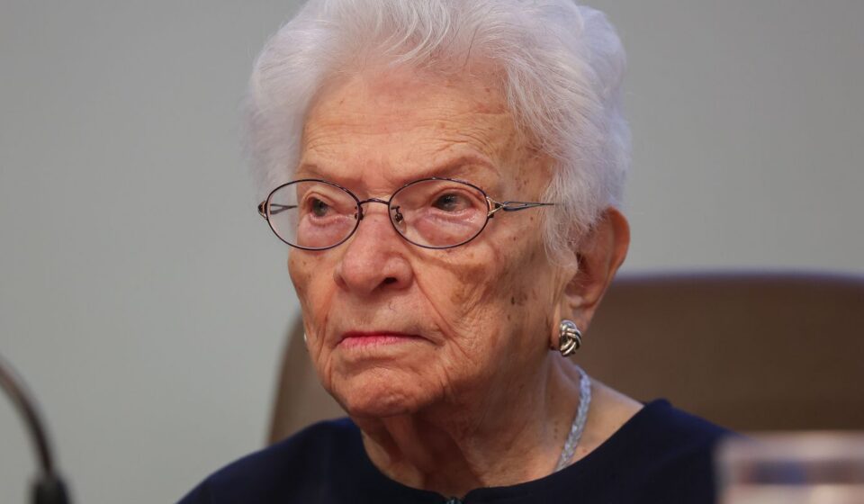 com-91-anos,-erundina-e-a-deputada-estadual-mais-velha-eleita-em-2026