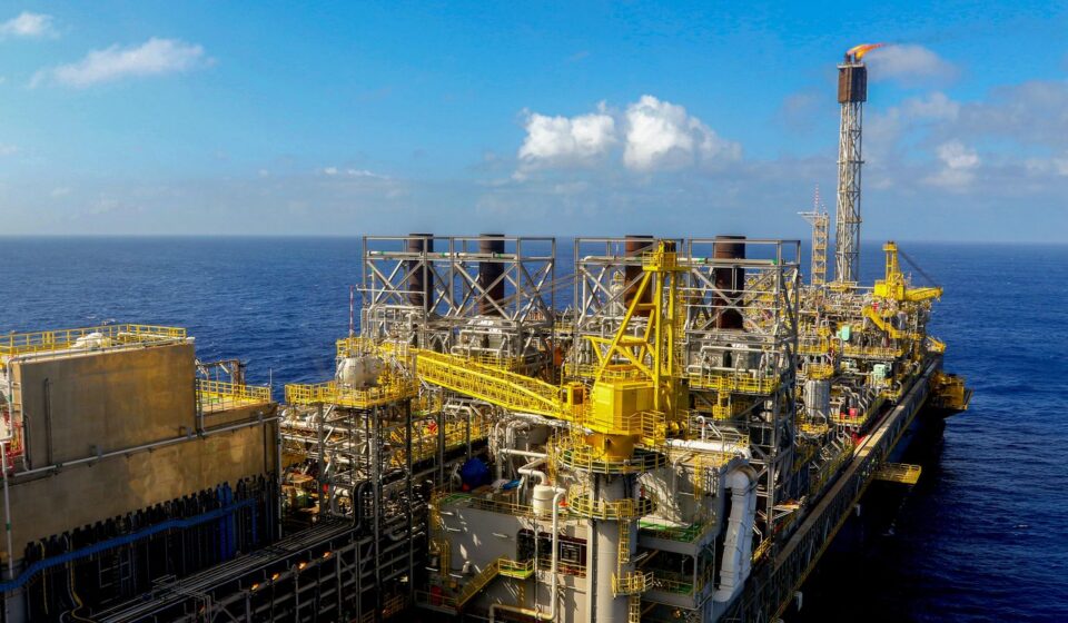 anp-espera-leiloar-mais-de-320-blocos-de-petroleo-nesta-quarta