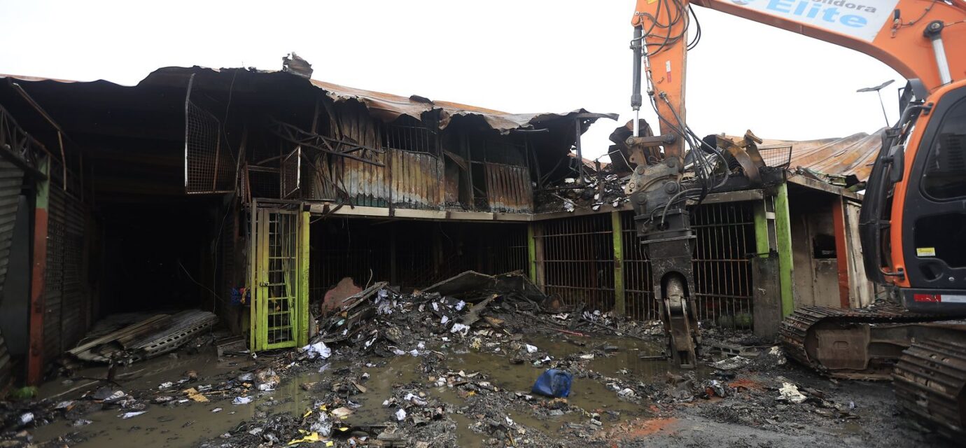 ceagesp-constroi-estrutura-provisoria-para-atingidos-por-incendio