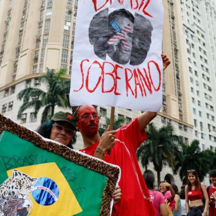estudantes-fazem-ato-no-rio-de-janeiro-em-defesa-de-voto-em-lula