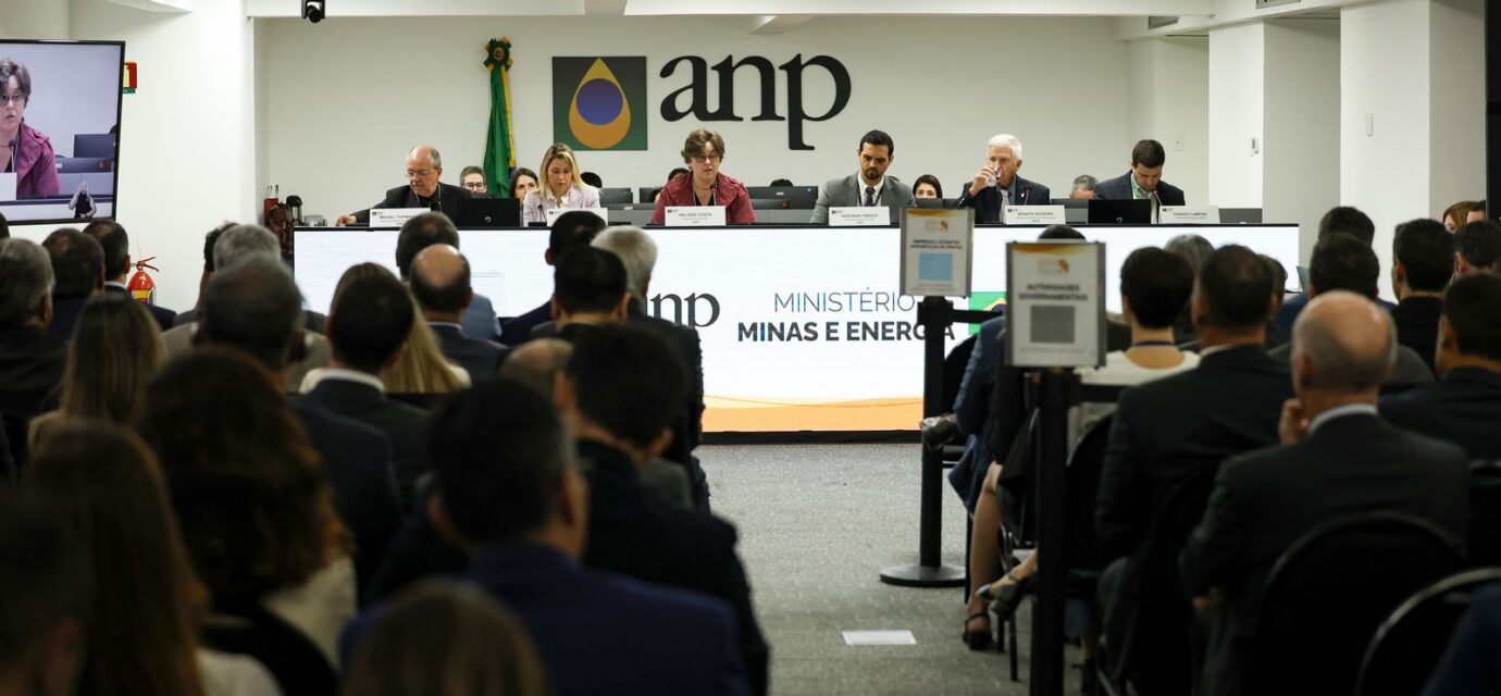 leilao-da-anp-arrecada-r$-3-bilhoes-com-a-venda-de-49-blocos