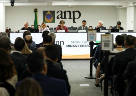leilao-da-anp-arrecada-r$-3-bilhoes-com-a-venda-de-49-blocos