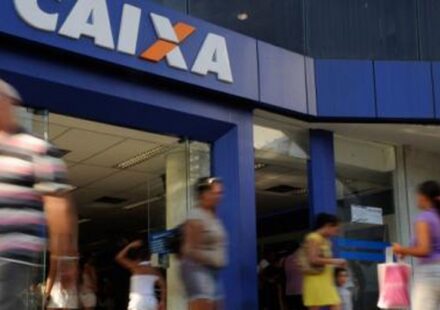 saiba-como-ficam-os-servicos-bancarios-no-feriado-do-dia-12-de-outubro