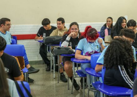 enem-2026:-falta-um-mes-para-o-primeiro-dia-de-provas