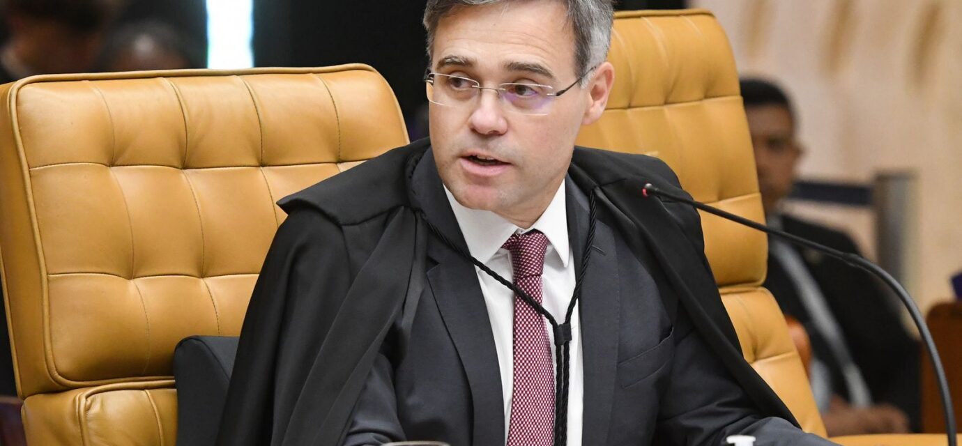 mendonca-determina-remocao-de-video-de-deputados-contrarios-a-flavio 