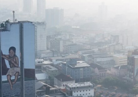 fumaca-de-queimada-que-encobre-manaus-traz-alerta-para-riscos-a-saude
