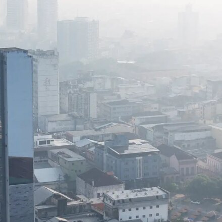 fumaca-de-queimada-que-encobre-manaus-traz-alerta-para-riscos-a-saude