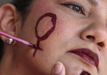 aumentam-agressoes-politicas-em-mes-de-luta-contra-violencia-a-mulher