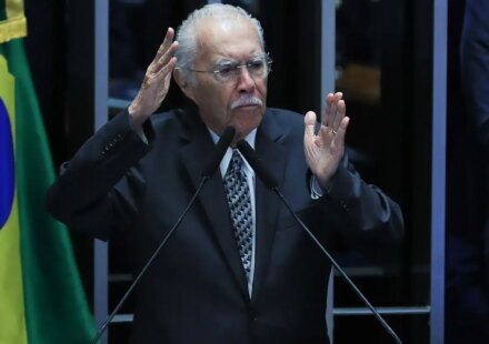 jose-sarney-e-internado-em-uti-apos-procedimento-abdominal