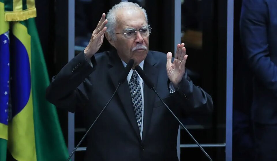 jose-sarney-e-internado-em-uti-apos-procedimento-abdominal