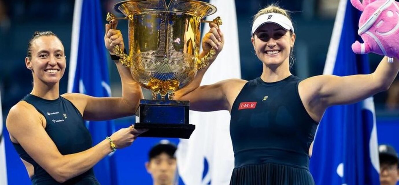 dupla-de-stefani-fatura-wta-1000-de-pequim,-o-5o-titulo-na-temporada
