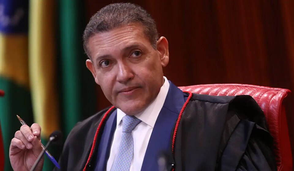kassio-atende-flavio-e-suspende-propaganda-do-pt-que-cita-caso-master