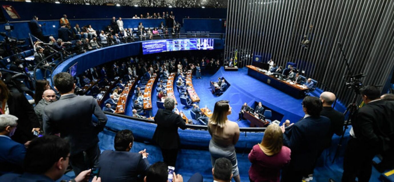 senado-vota-pec-pelo-fim-da-escala-6×1