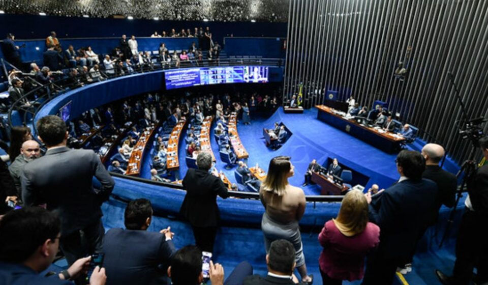 senado-vota-pec-pelo-fim-da-escala-6×1
