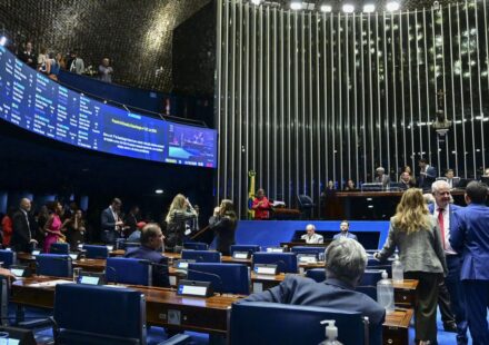 senado-aprova-fim-da-escala-6×1-e-reducao-da-jornada-de-trabalho
