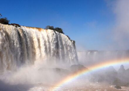 vazao-das-cataratas-do-iguacu-chega-a-13-milhoes-de-litros-por-segundo