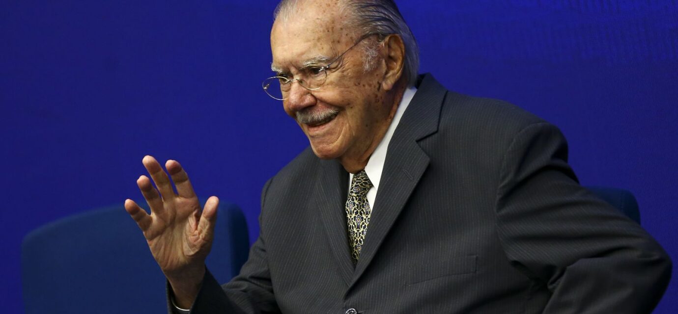 jose-sarney-recebe-alta-hospitalar-apos-nove-dias-de-internacao