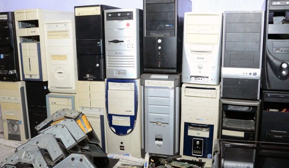 brasil-gera-2,4-milhoes-de-toneladas-de-lixo-eletronico-por-ano
