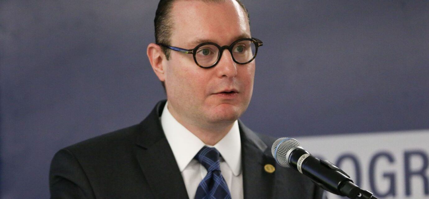 zanin-pede-parecer-da-pgr-e-agu-sobre-acao-do-psd-por-2o-turno-no-rio
