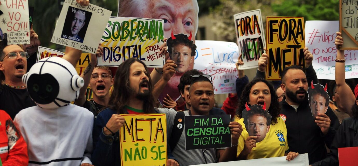 ato-em-sao-paulo-cobra-neutralidade-da-meta-nas-eleicoes