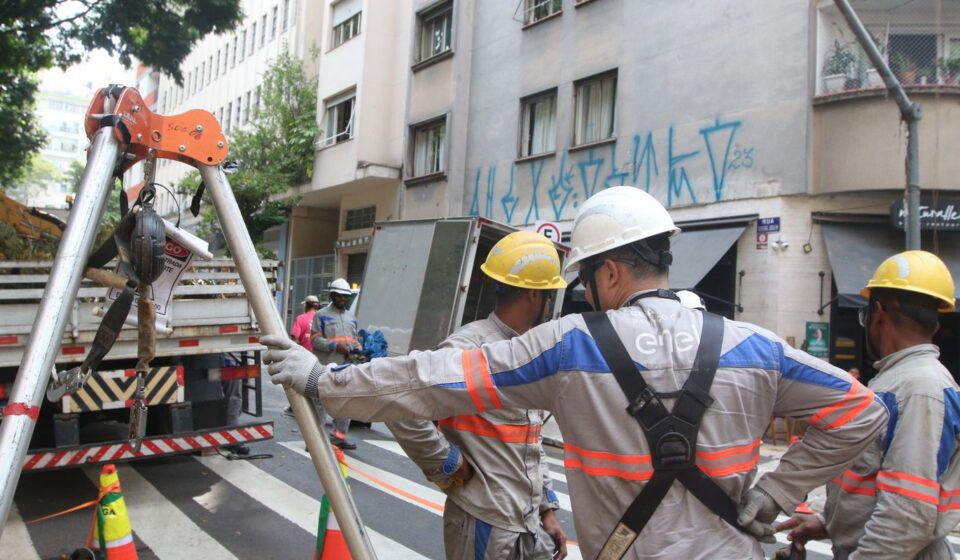 procon-paulistano-multa-enel-por-falhas-no-fornecimento-de-energia
