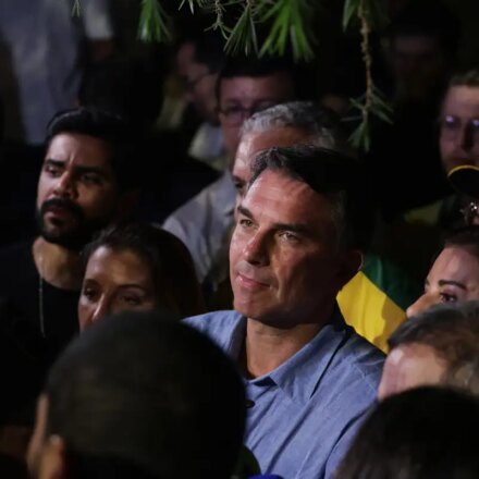 flavio-bolsonaro-impoe-condicoes-para-liberar-sigilos
