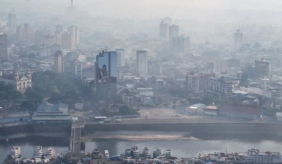 manaus-cancela-programacao-de-357-anos-por-causa-da-fumaca