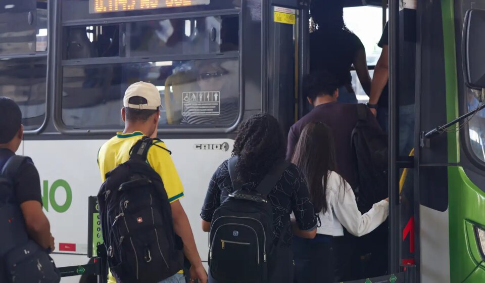 prefeituras-e-estados-devem-garantir-transporte-gratuito-no-2°-turno