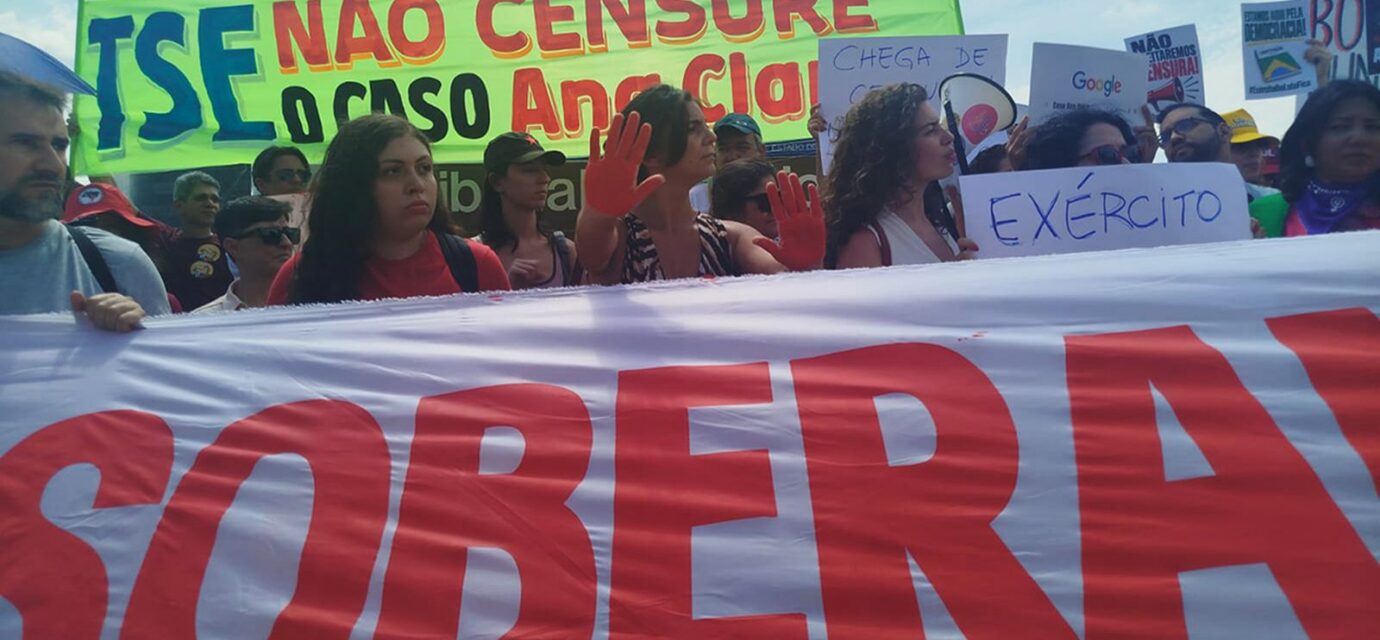 caso-ana-clara:-ativistas-protestam-no-tse-contra-decisao-de-mendonca
