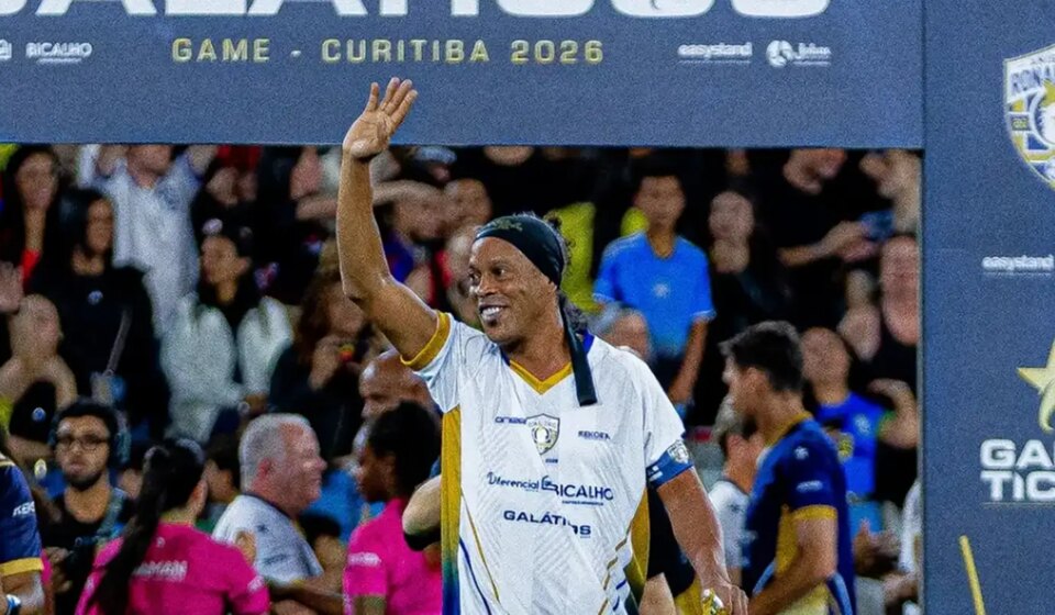 ronaldinho-gaucho-anuncia-volta-aos-gramados-pelo-italiano-ravenna