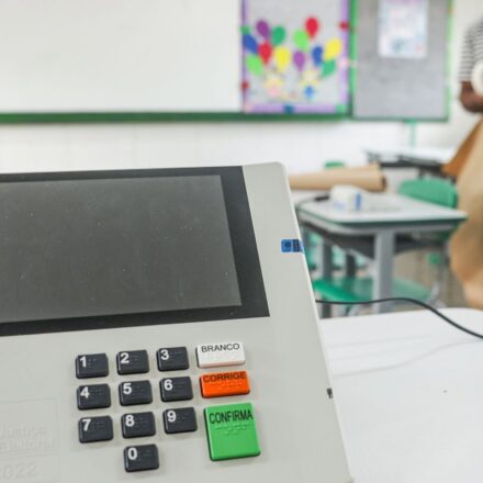tre-sp-substitui-52-urnas-que-apresentaram-problemas-no-estado