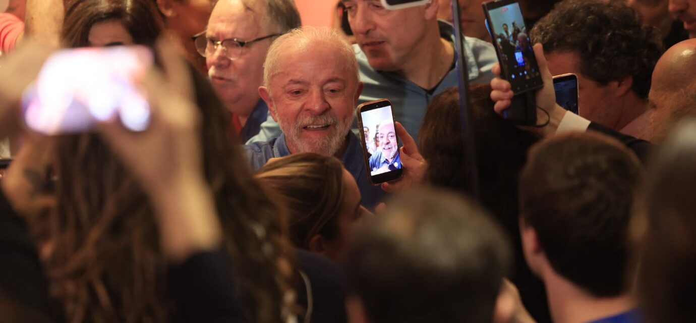lula-agradece-votos-e-diz-que-teve-de-vencer-intromissao-vinda-de-fora