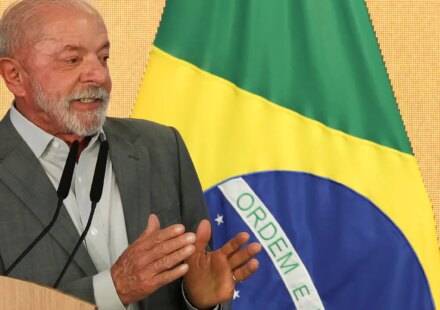apos-vitoria-nas-urnas,-lula-vai-retomar-viagens-internacionais