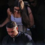 em-fuga,-flavio-bolsonaro-desembarca-nos-eua-com-a-familia
